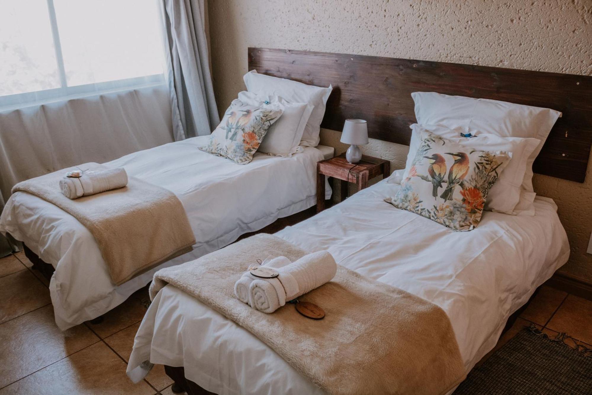 White Linen Guesthouse Tierpoort Exterior foto